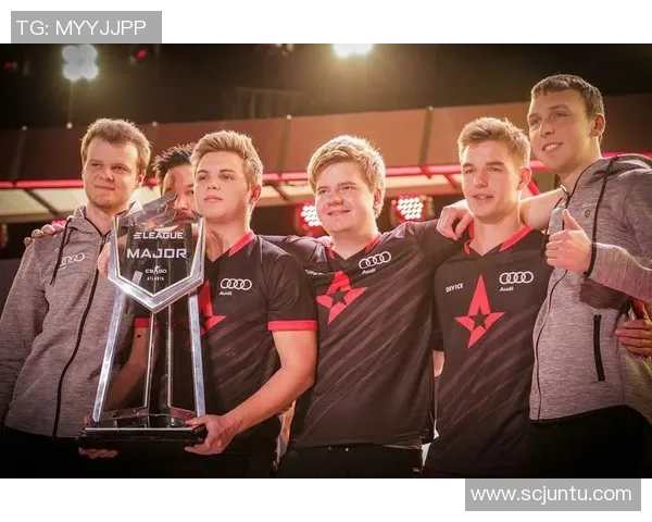 WE战队在CSGO技术排名中创下历史新高引发关注与讨论